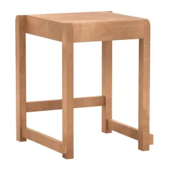 01 Hocker