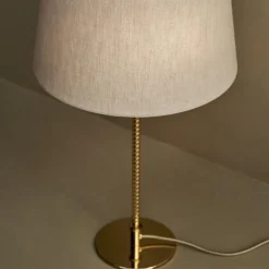 9205 Tischleuchte