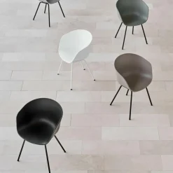 About a Chair AAC 26 2.0 Armlehnstuhl Gestell schwarz