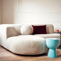 A-Round-U Hocker