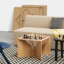 Calvert Chess Couchtisch