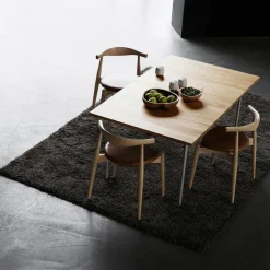 CH20 Elbow Chair
