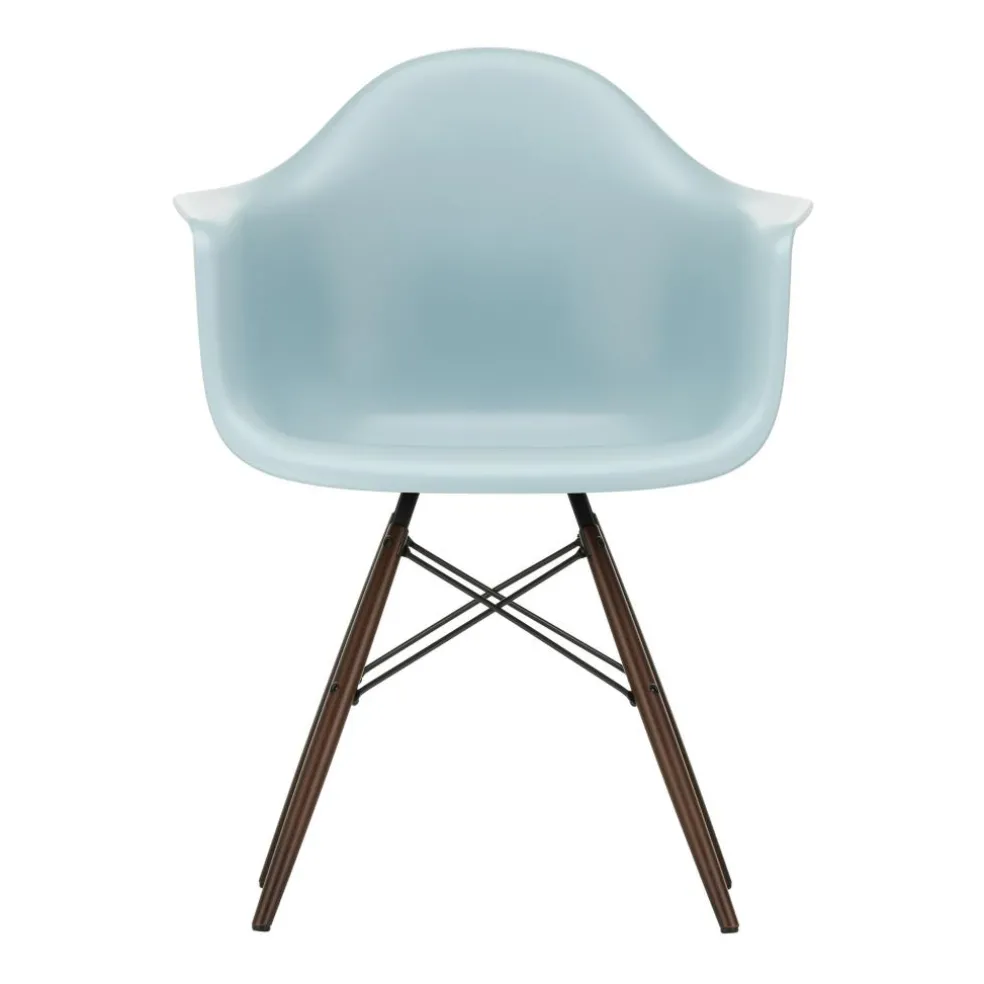 Eames Plastic Armchair DAW RE Ahorn dunkel