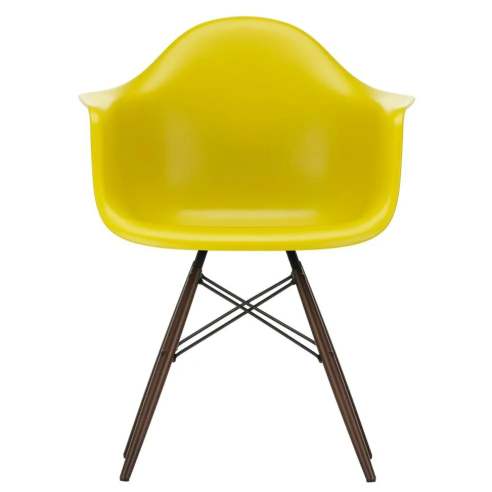 Eames Plastic Armchair DAW RE Ahorn dunkel