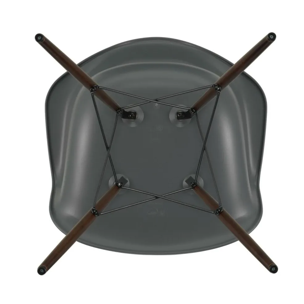 Eames Plastic Armchair DAW RE Ahorn dunkel