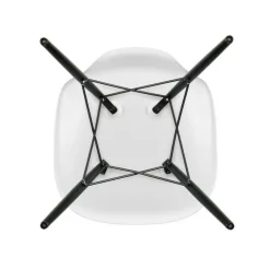 Eames Plastic Side Chair DSW RE Ahorn schwarz