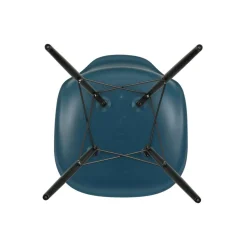 Eames Plastic Side Chair DSW RE Ahorn schwarz