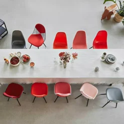 Eames Plastic Side Chair DSW Ahorn schwarz