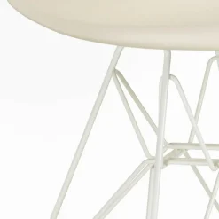 Eames Plastic Side Chair DSR Gestell weiß