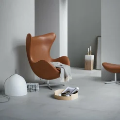 Egg/Das Ei™ Fußhocker Leder