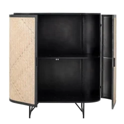 Ember Schrank