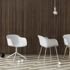 Fiber Chair Armlehnstuhl mit Holzgestell Recycelt