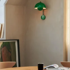Flowerpot VP8 Wandleuchte