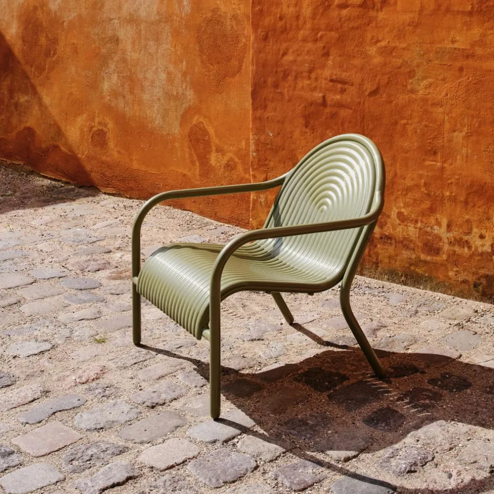 Groove Lounge Chair