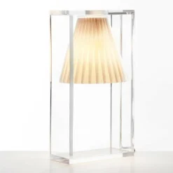 Light-Air Tischleuchte mit Stoff