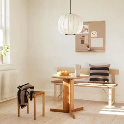 Lightweight Hocker