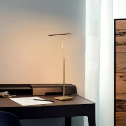 Lola T LED Tischleuchte