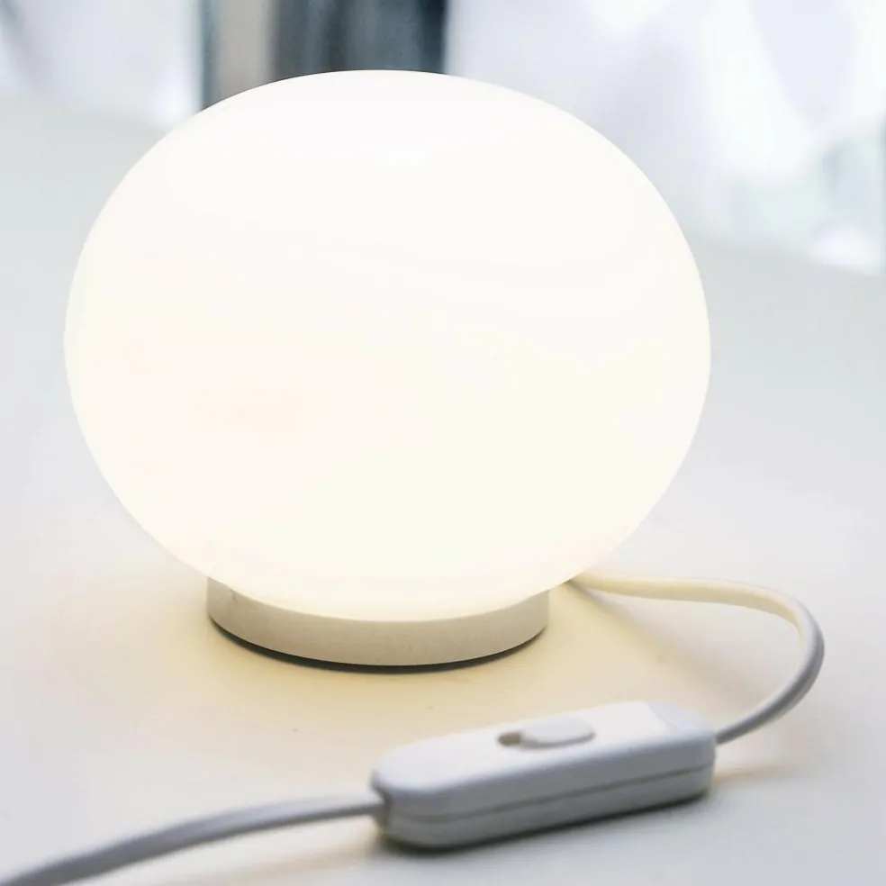 Mini Glo Ball T Tischleuchte
