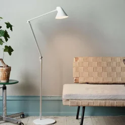 NJP LED Stehleuchte