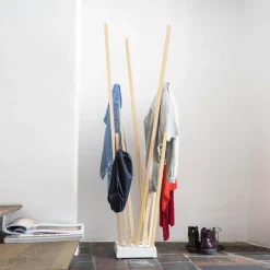 Pin Coat Garderobe