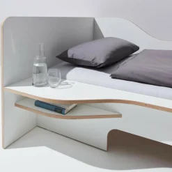 Plane Einzelbett mit Bettkasten links 90x200cm