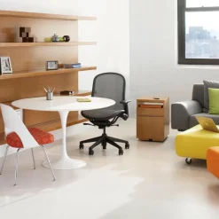 Saarinen Esstisch Ø107cm