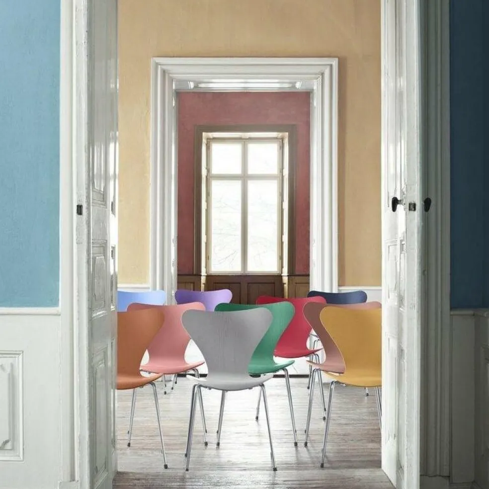 Serie 7™ Stuhl lackiert 4er Set