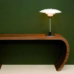 sideBow Sideboard
