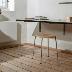 Soft Edge 70 Hocker