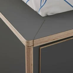 Spaze Einzelbett mit hohem Kopfteil 100x200cm