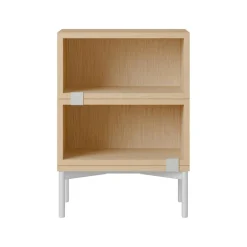 Stacked 2.0 Podium mit Rohrgestell 43,5x35cm