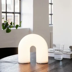 Vuelta LED Tischleuchte