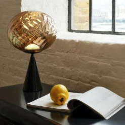 Whirl Cone Fat LED Tischleuchte