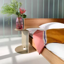 Zians Large Doppelbett 180x200cm mit Kopfteil